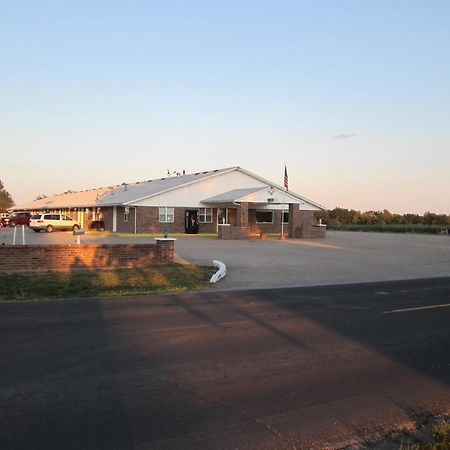 Night Inn Sweet Springs Exterior photo