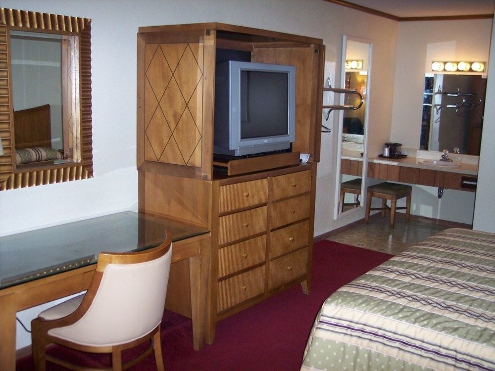 Night Inn Sweet Springs Room photo