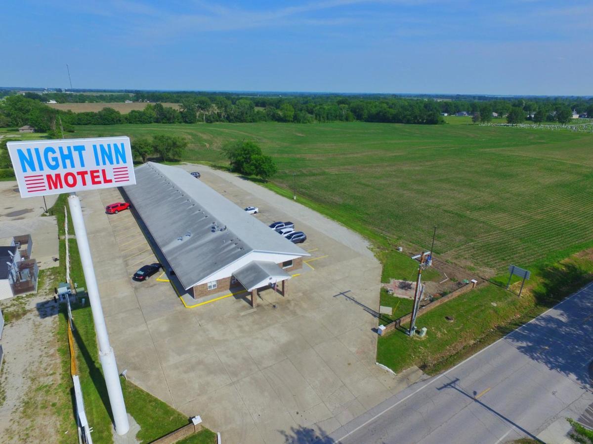 Night Inn Sweet Springs Exterior photo